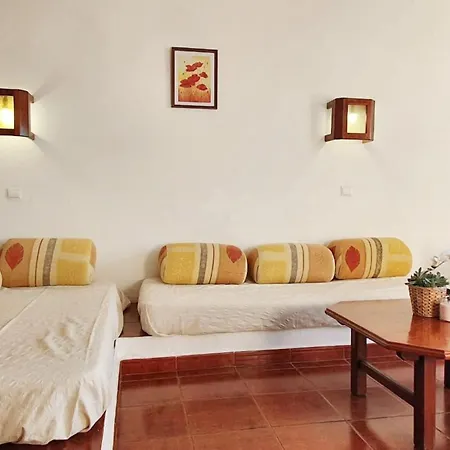 Bright With Sea View In - 67 M² + Pool *