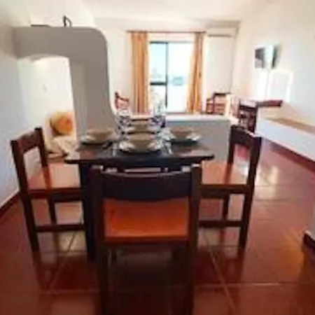Bright With Sea View In - 67 M² + Pool * אלבופיירה